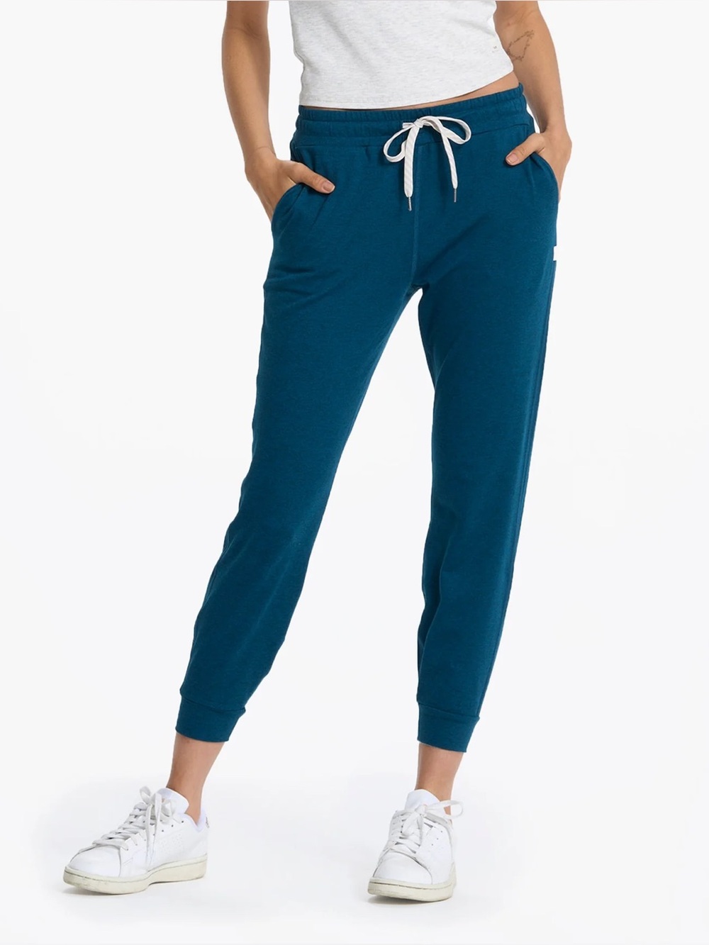 Vuori Halo Performance Jogger in Cosmo Heather - XS